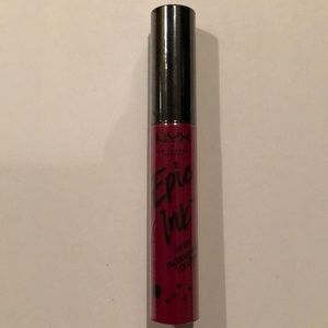 NYX EPIC INK LIPSTICK DEEP RED EILD03